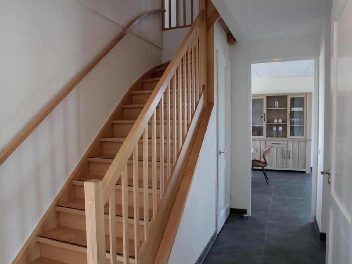 Beautiful And Spacious Villa With A Panoramic View Near The Beach Of Cadzand Bagian luar foto
